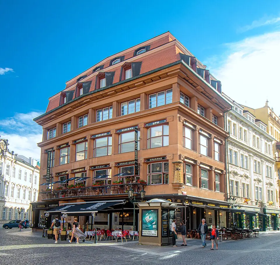 House at the Black Madonna (Czech Cubism), Prague